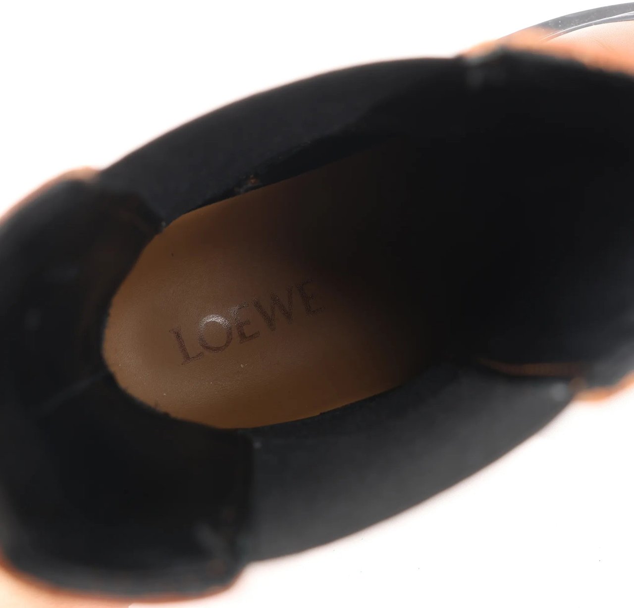 Loewe Loewe Chelsea Leather Ankle Boots in Brown 592209, Size 38 EU Divers