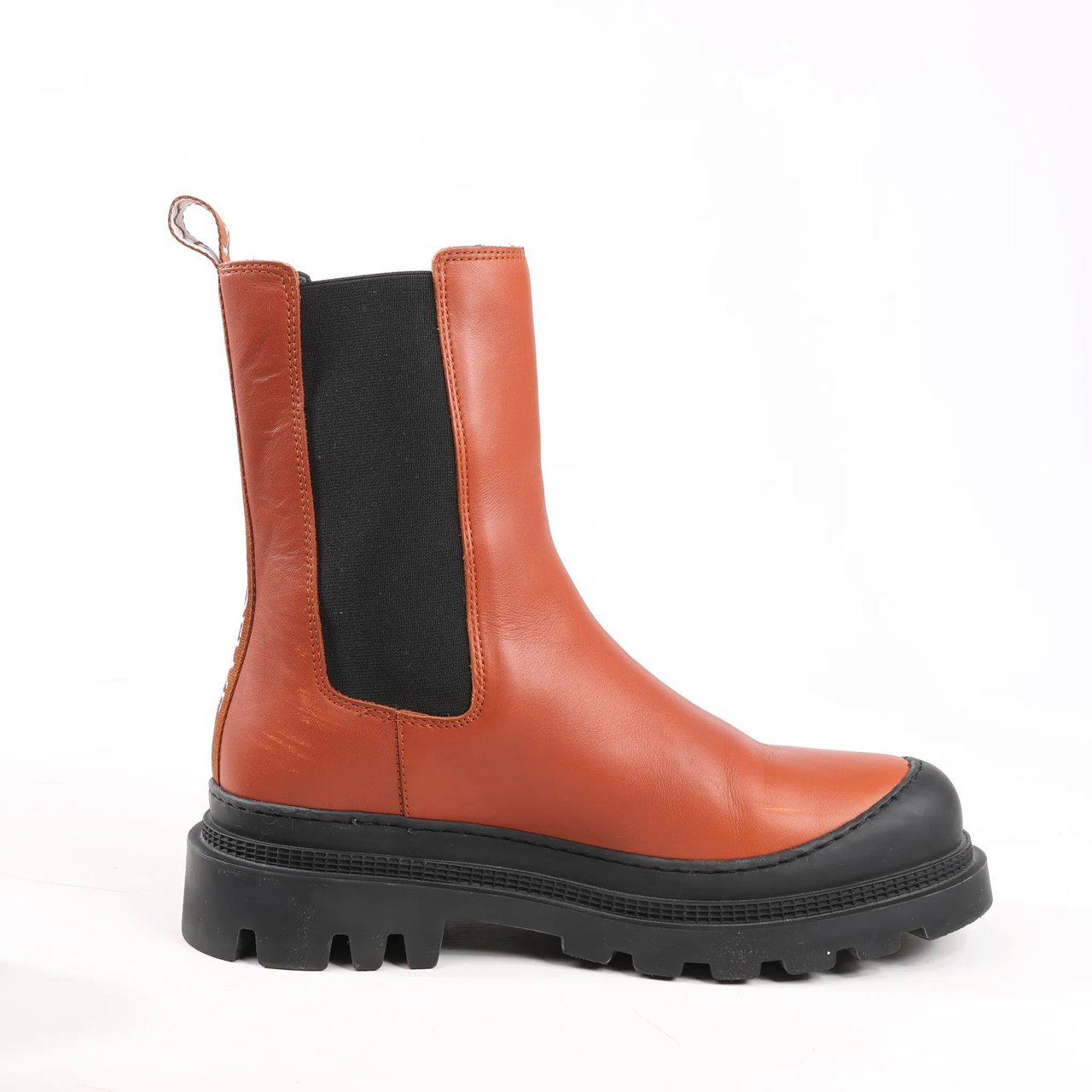 Loewe Loewe Chelsea Leather Ankle Boots in Brown 592209, Size 38 EU Divers