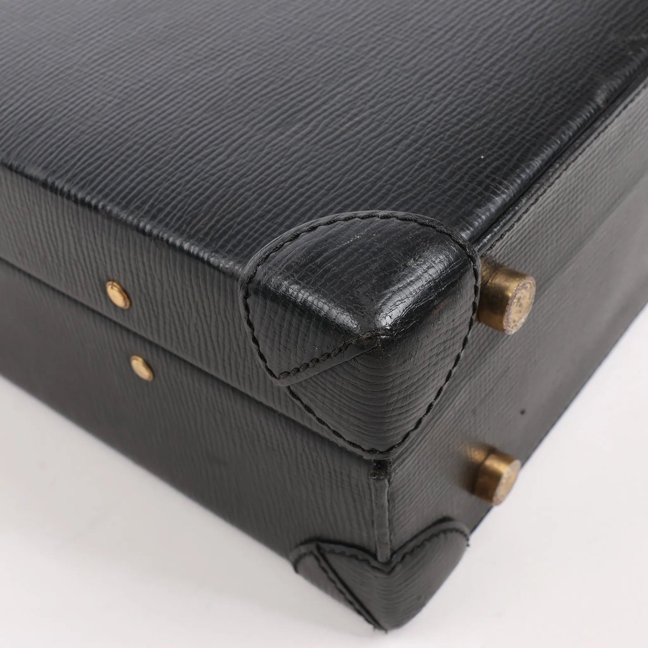 Loewe Loewe Anagram Leather Travel Bag in Black Zwart