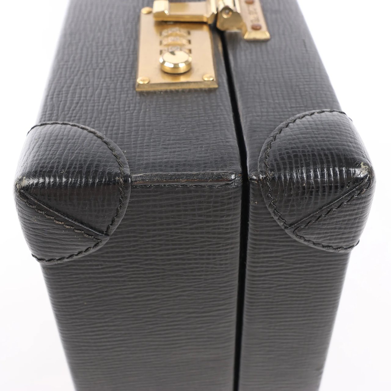 Loewe Loewe Anagram Leather Travel Bag in Black Zwart