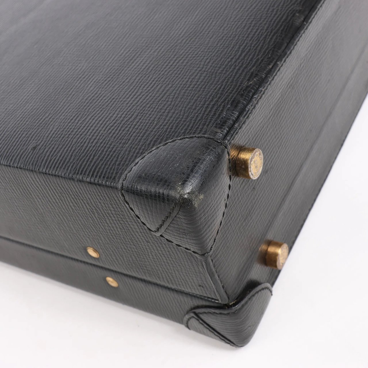 Loewe Loewe Anagram Leather Travel Bag in Black Zwart