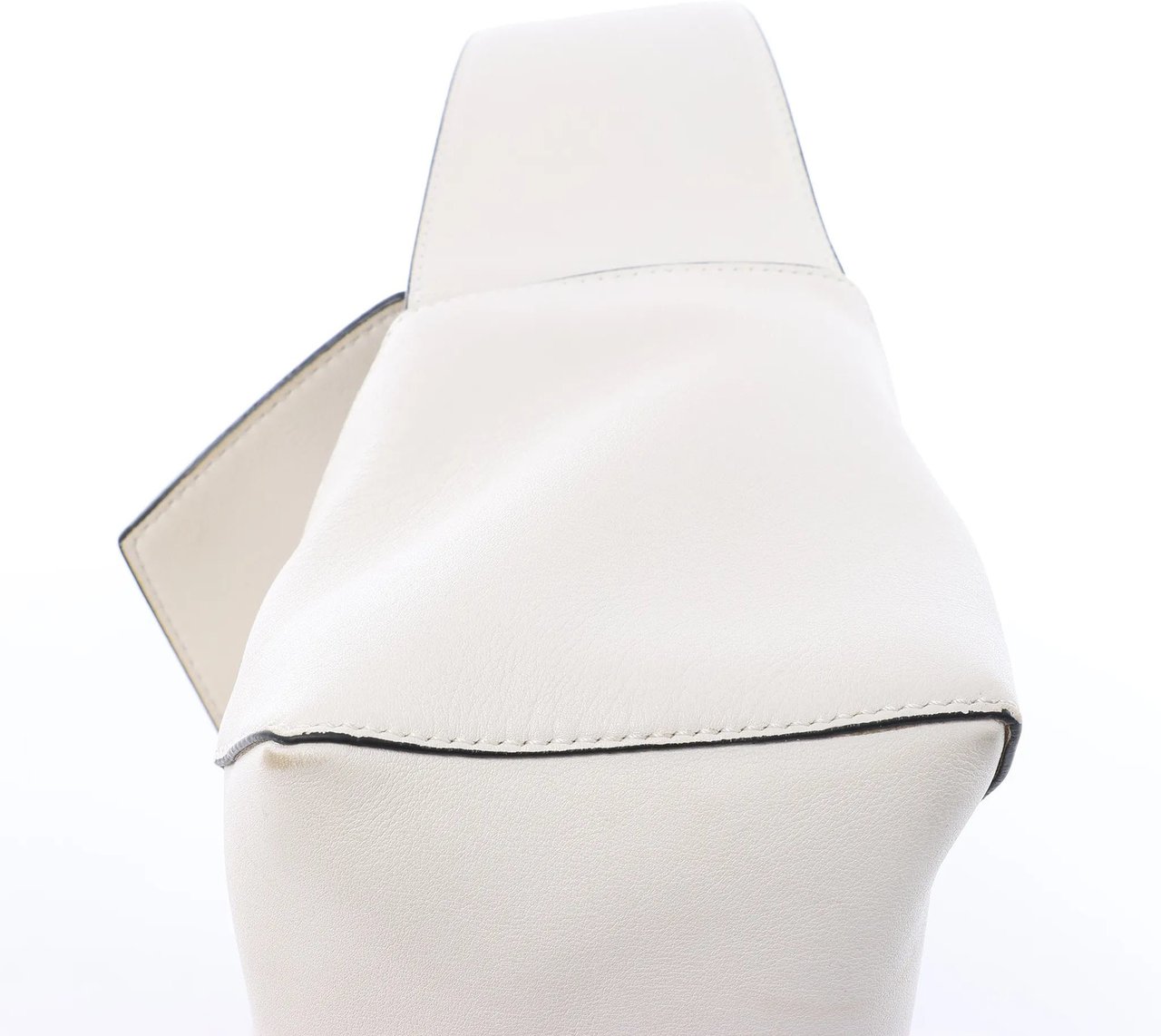 LOEWE Puzzle Hobo Leather Shoulder Bag in White Wit