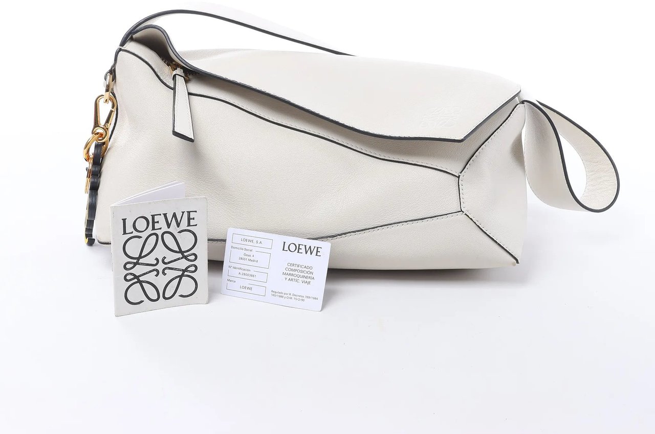 LOEWE Puzzle Hobo Leather Shoulder Bag in White Wit