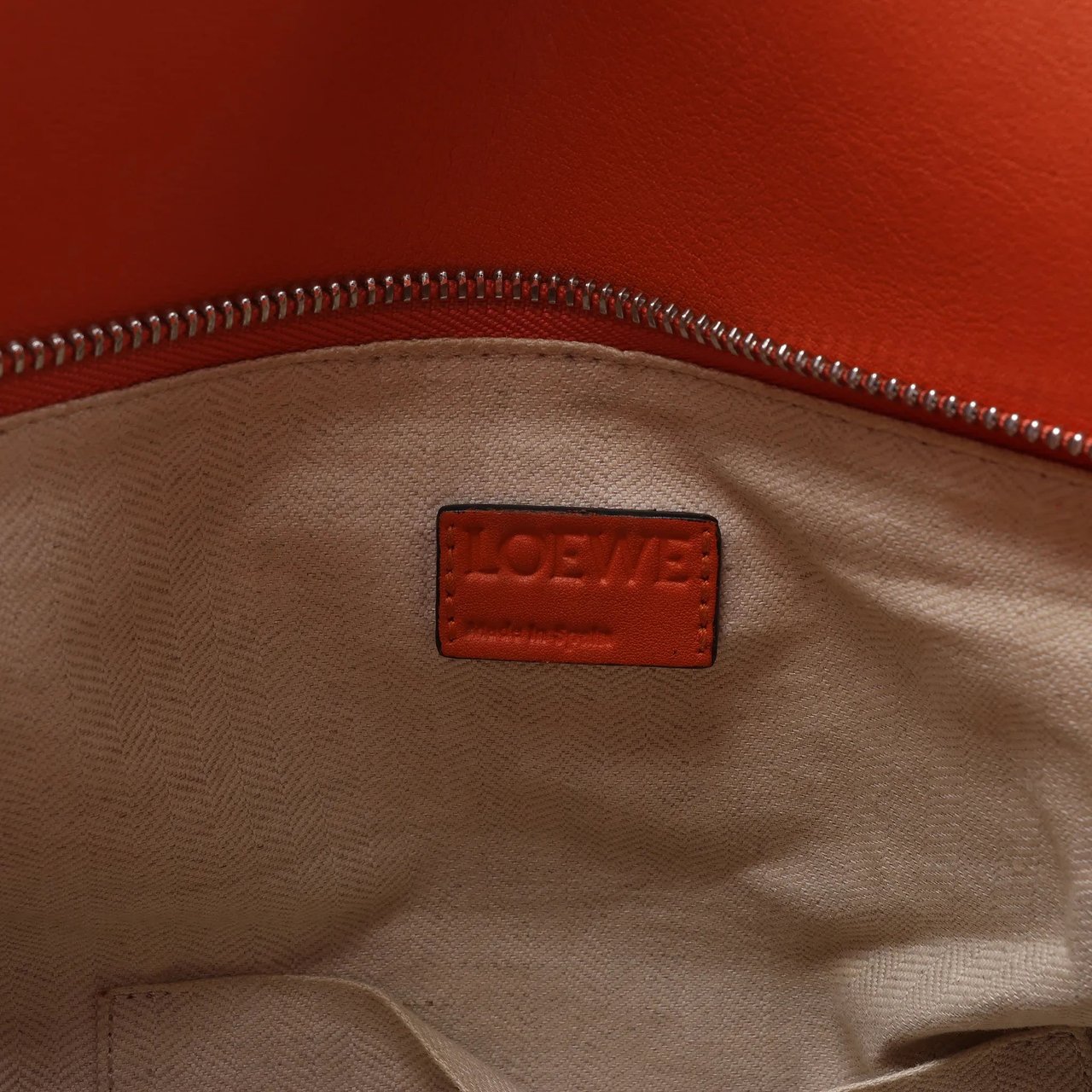 LOEWE Puzzle Large Leather 2Way Handbag in Orange Oranje