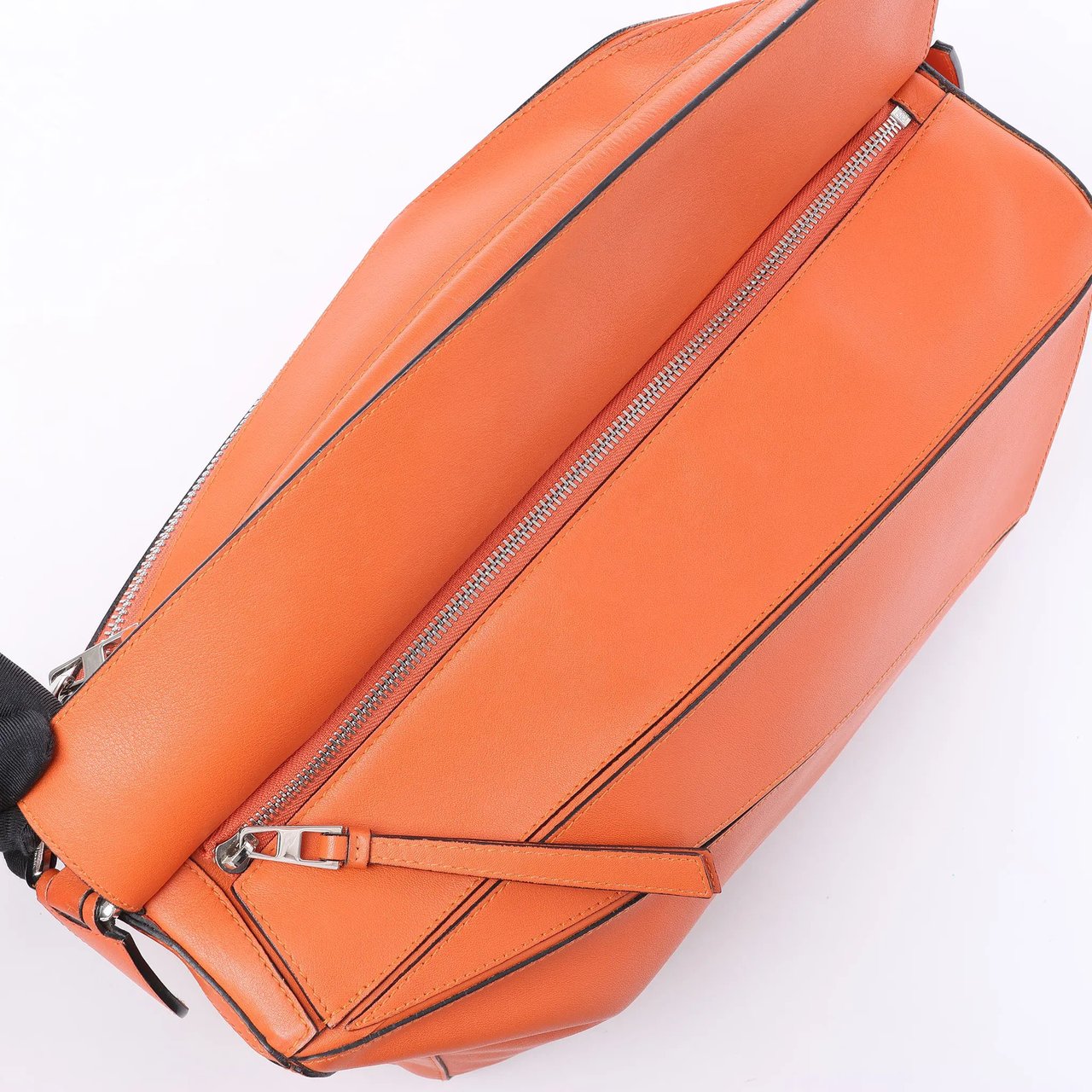 LOEWE Puzzle Large Leather 2Way Handbag in Orange Oranje