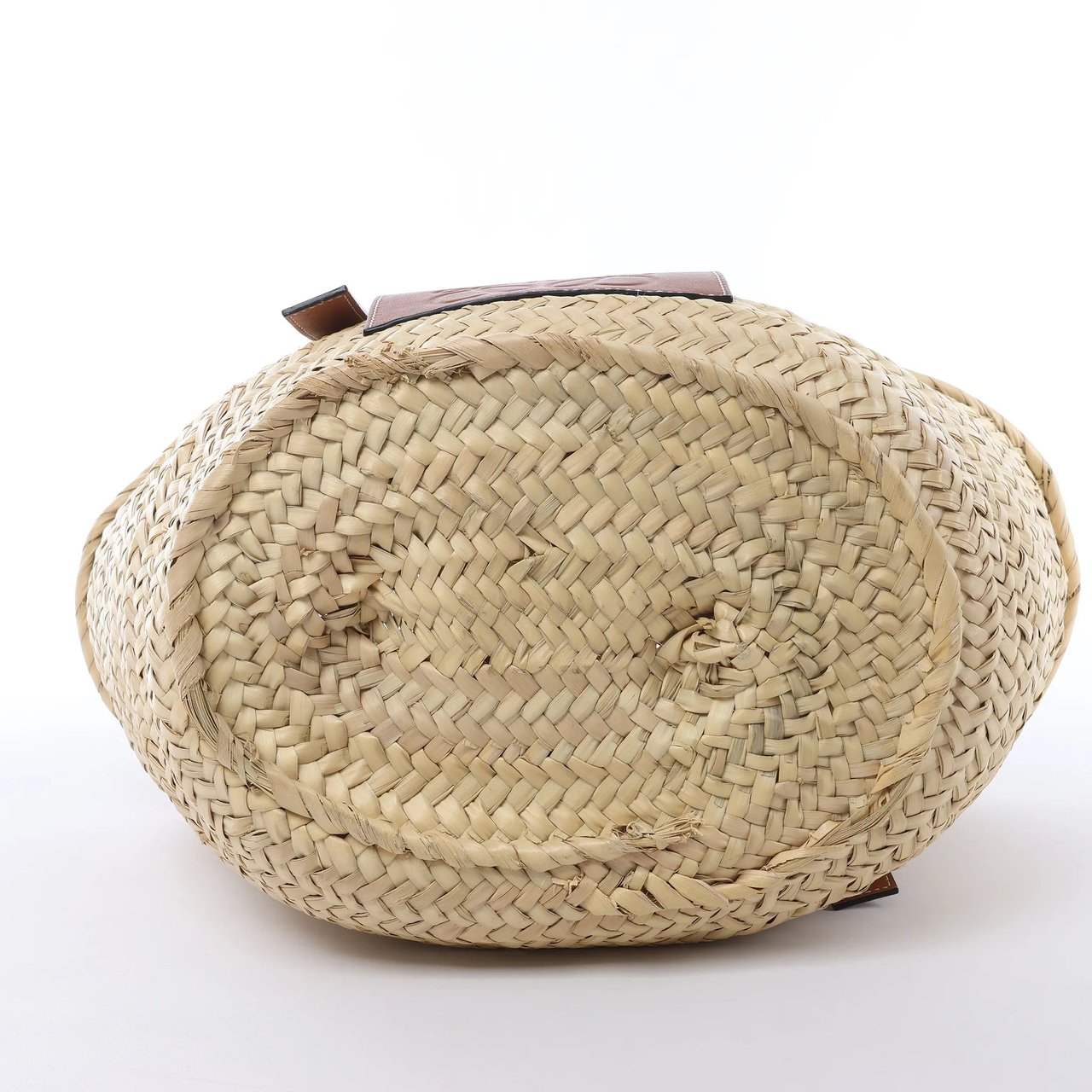 LOEWE Basket Large Raffia x Leather Handbag in Beige x Brown Divers