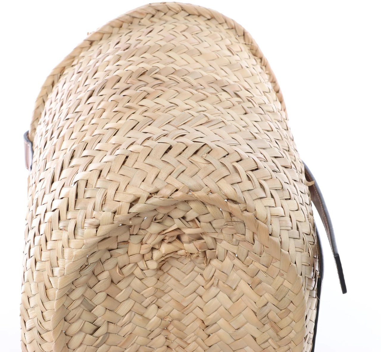 LOEWE Basket Medium Raffia x Leather Handbag in Beige x Brown Divers