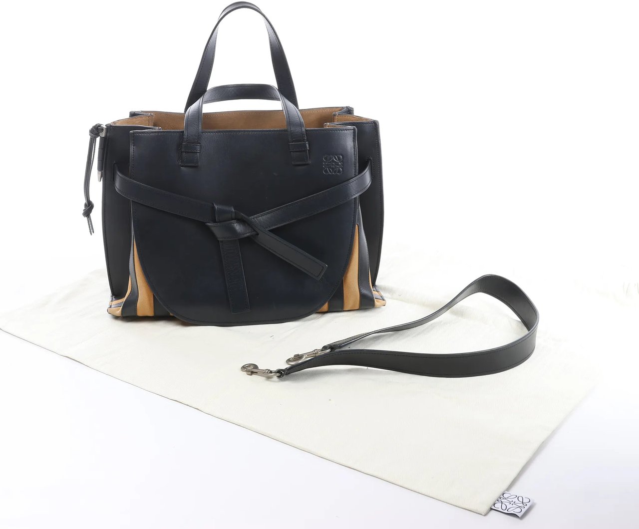 LOEWE Gate Top Handle Leather 2Way Handbag in Black Zwart