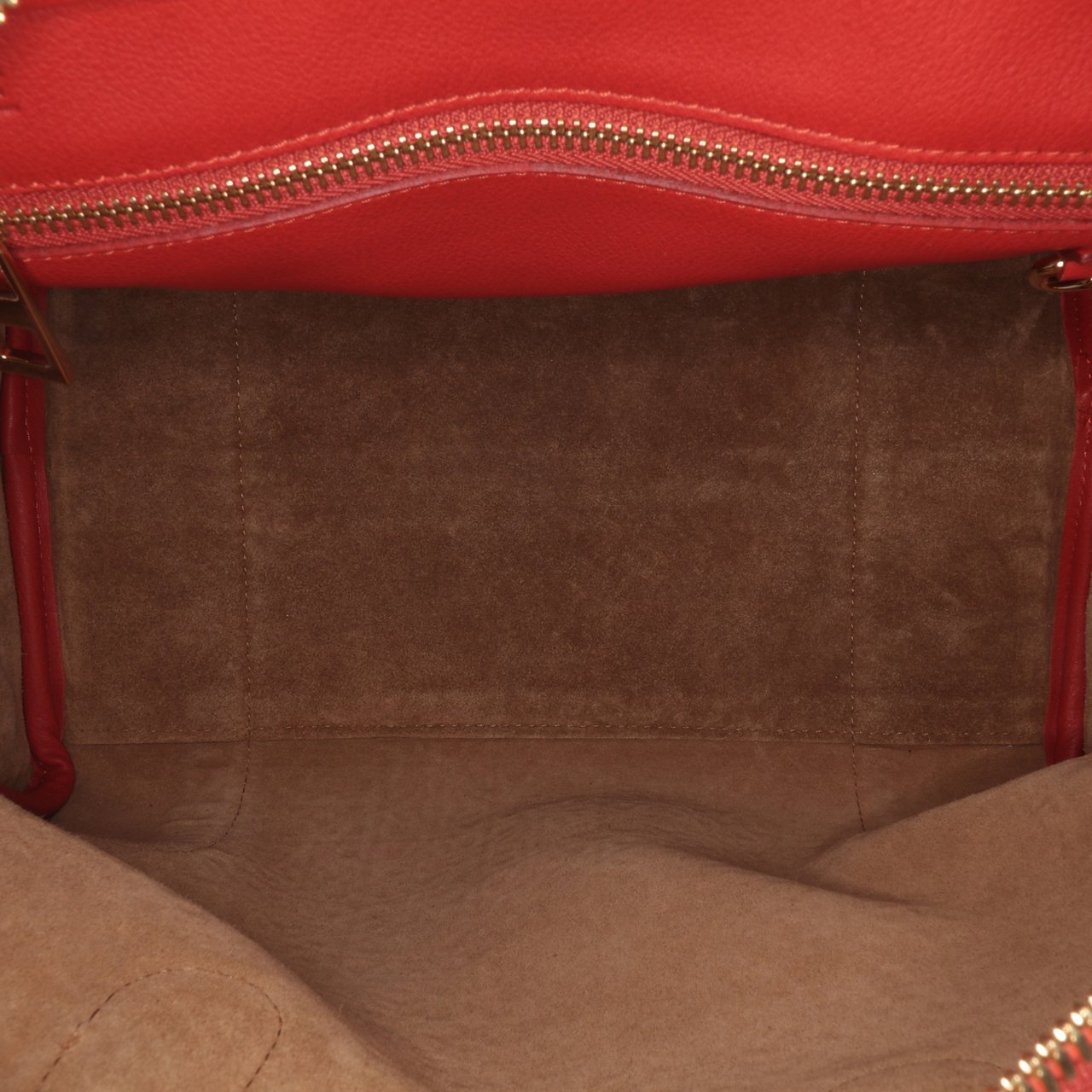 Loewe Anagram Embossed Leather Amazona 75 Rood