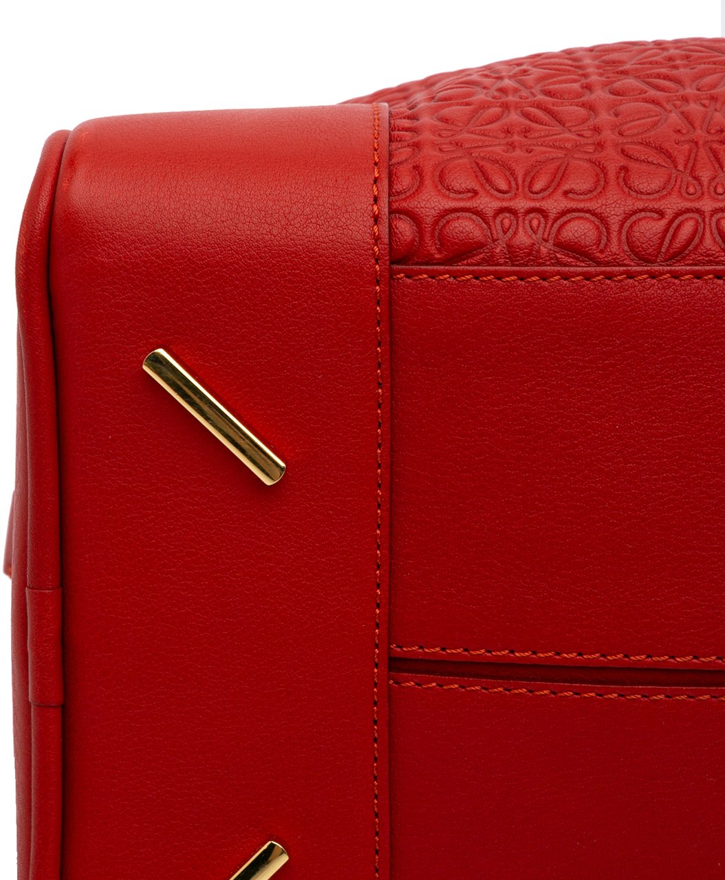 Loewe Anagram Embossed Leather Amazona 75 Rood