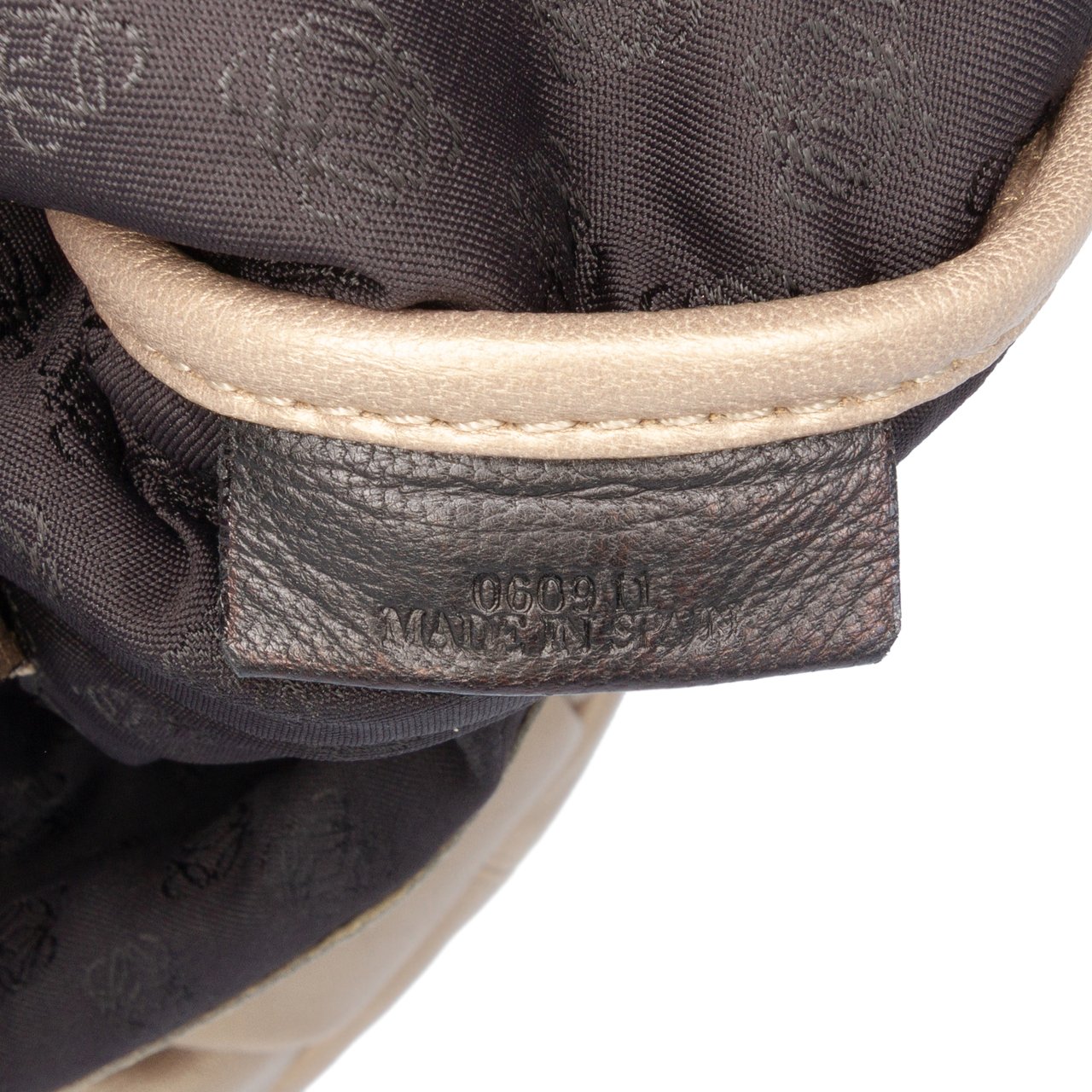 Loewe Anagram Nappa Tassel Hobo Goud