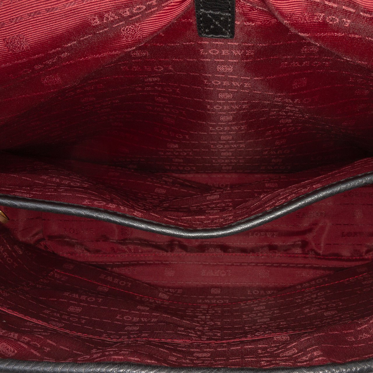 Loewe Large Leather Heritage Crossbody Zwart