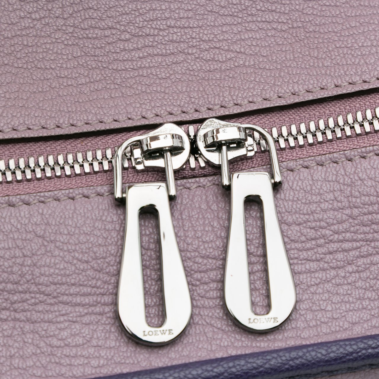 Loewe Tricolor Goatskin Amazona 36 Paars