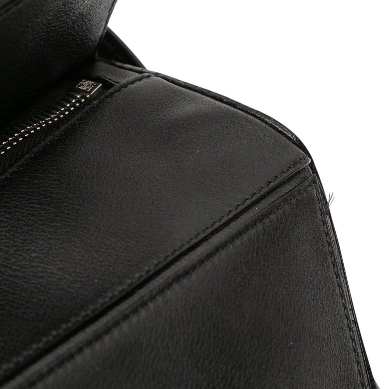 Loewe Medium Calfskin Puzzle Satchel Zwart