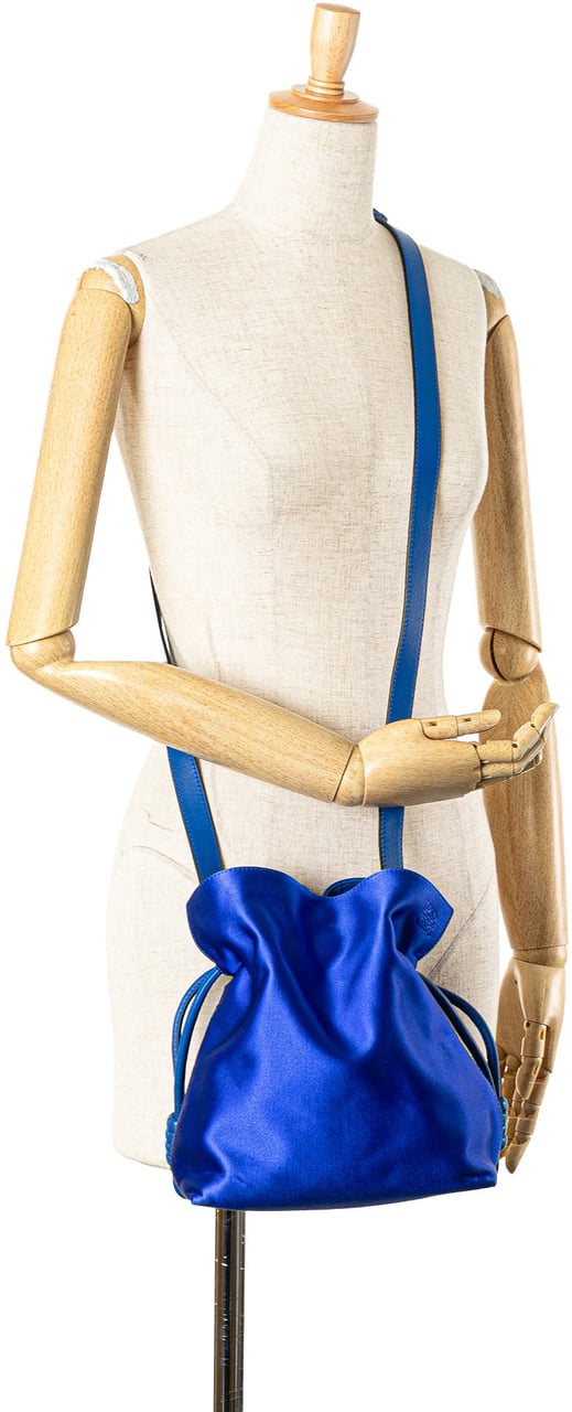 Loewe Small Satin Flamenco Knot Blauw
