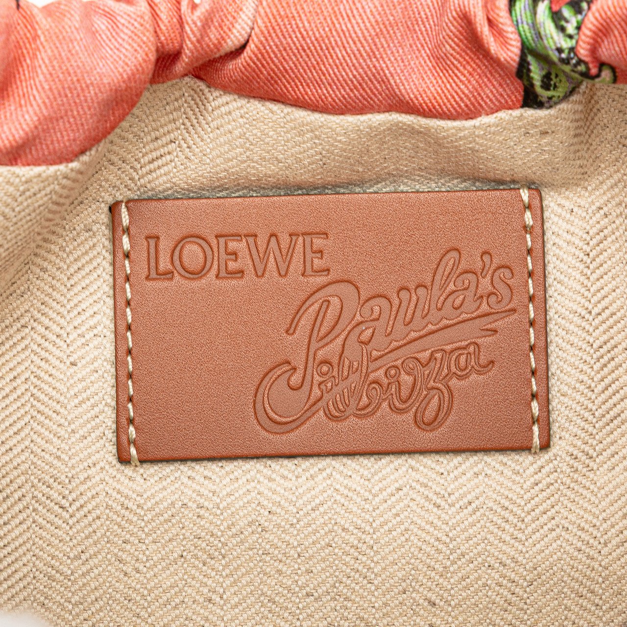 Loewe Paulas Ibiza Canvas Seashell Print Drawstring Pouch Roze