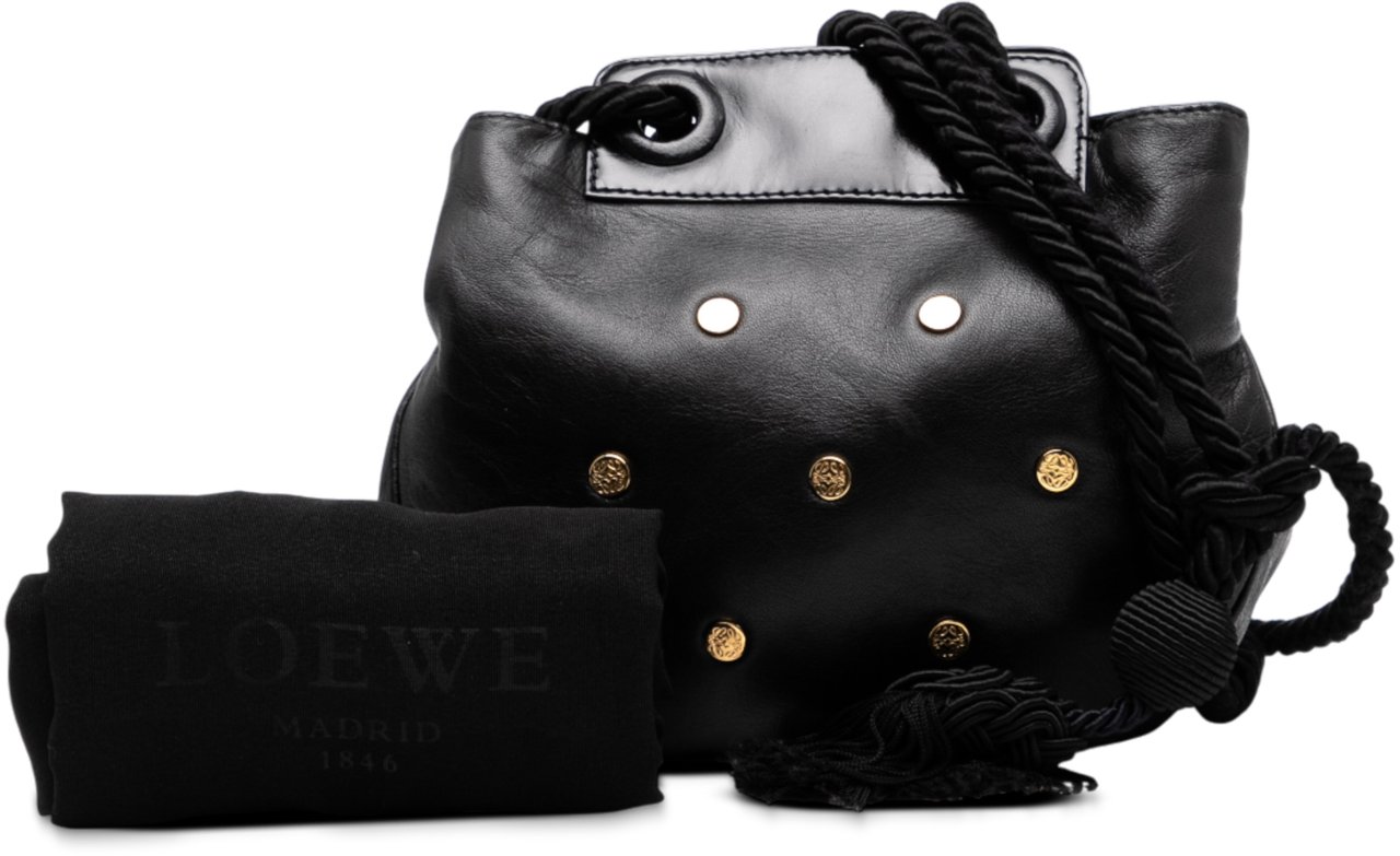 Loewe Studded Leather Drawstring Crossbody Zwart