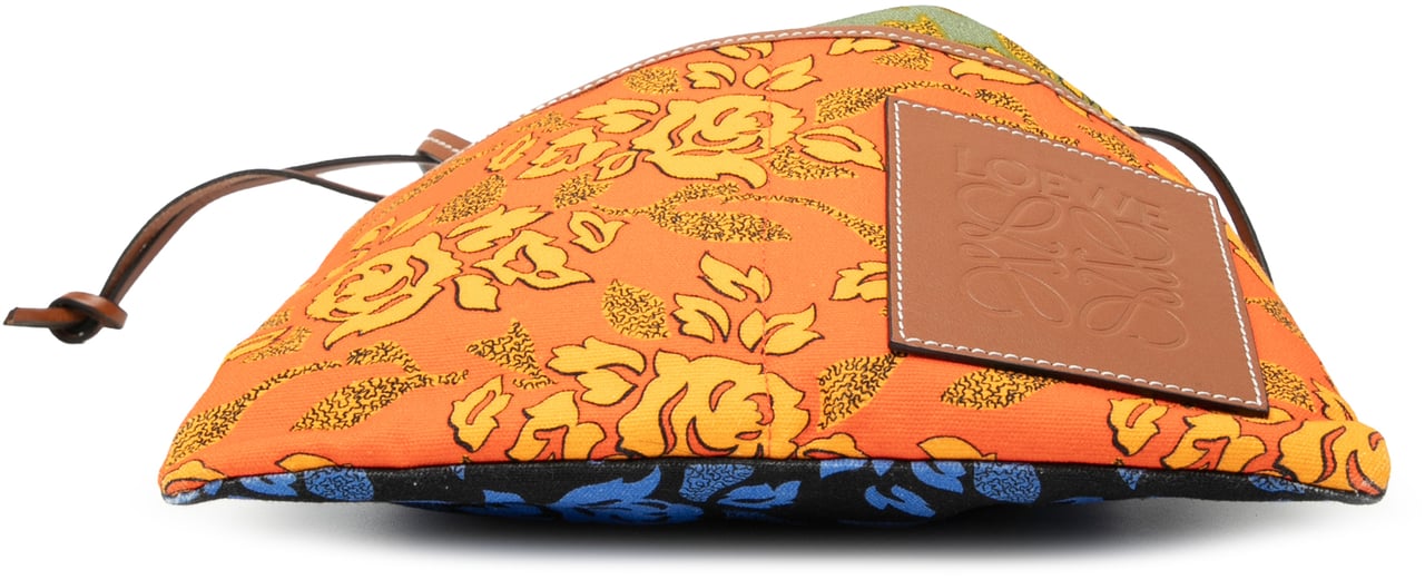 Loewe Paulas Ibiza Canvas Angel Drawstring Crossbody Oranje