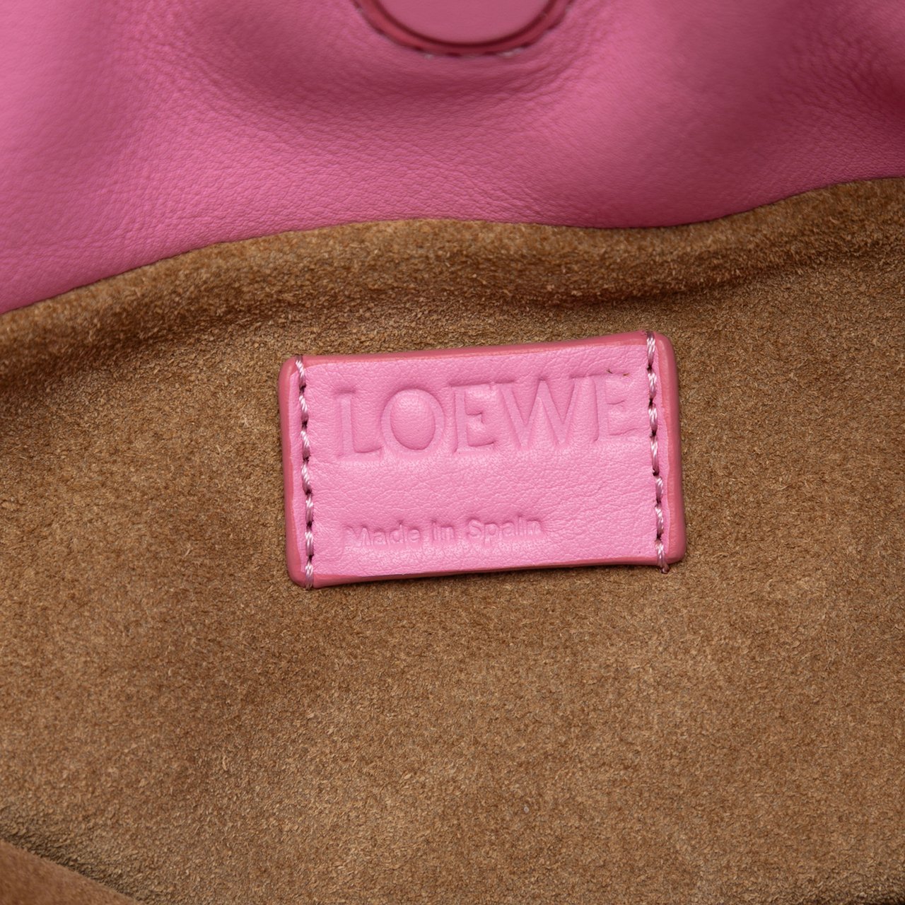 Loewe Paula Ibiza Mini Petal Nappa Flamenco Knot Crossbody Roze