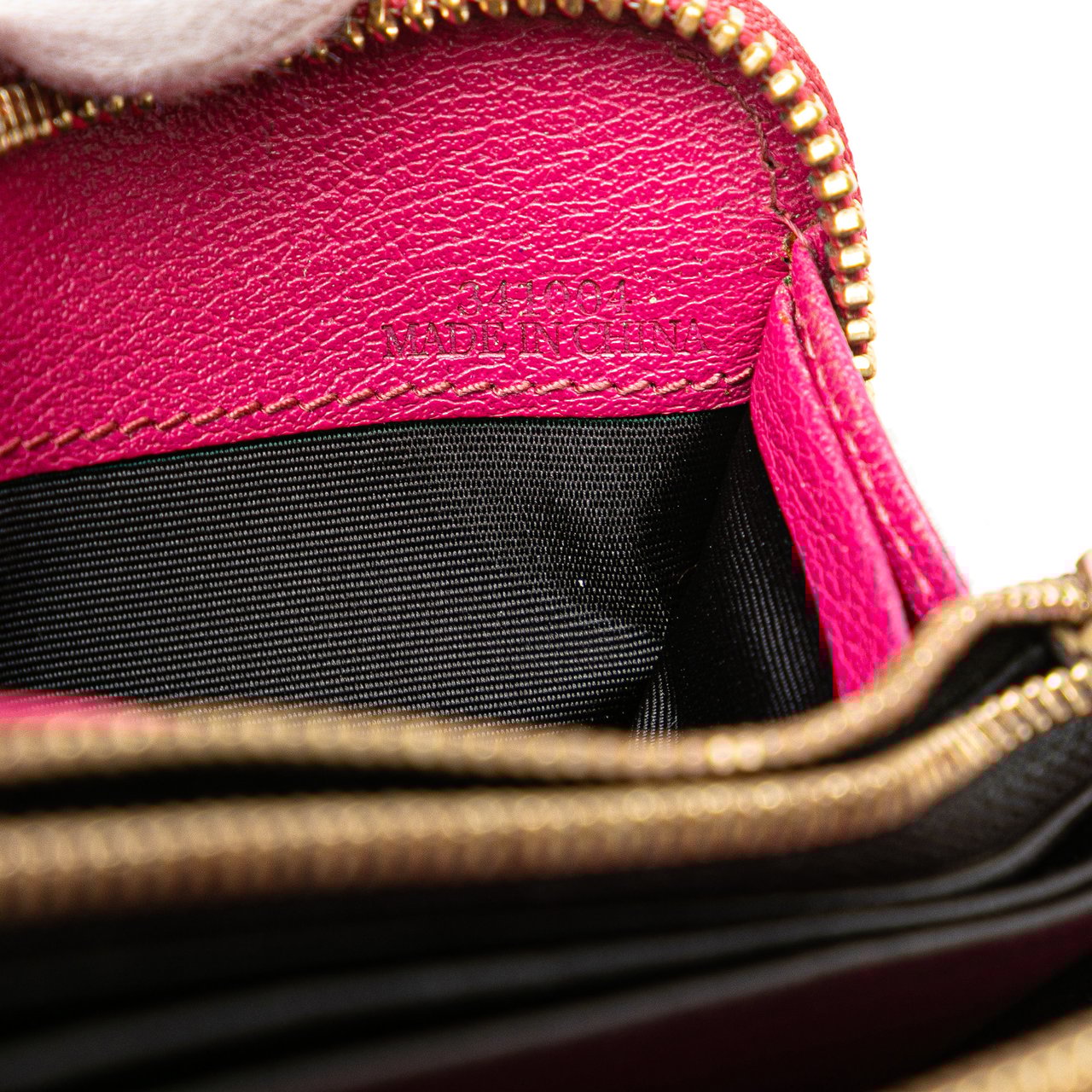 Loewe Anagram Leather Zip Around Wallet Roze