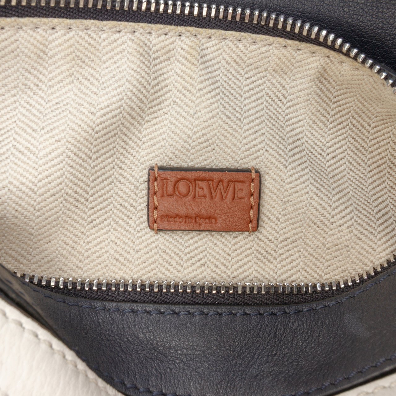 Loewe Mini Tricolor Calfskin Sailor Puzzle Satchel Blauw
