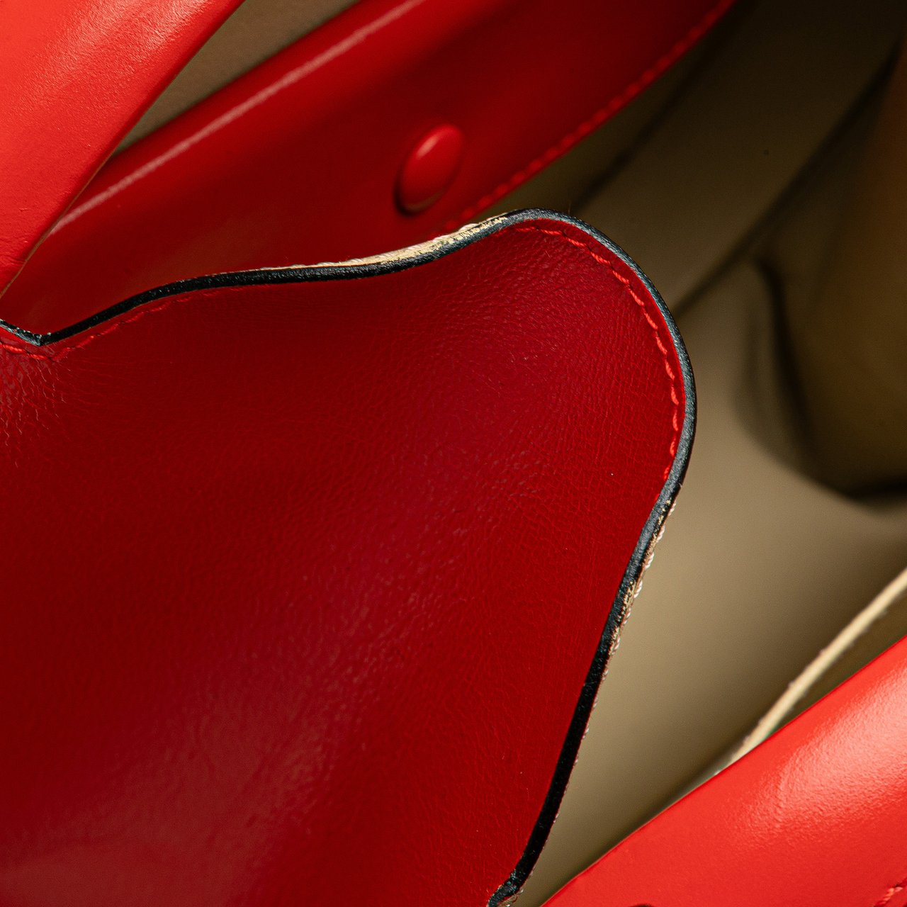 Loewe Anagram Leather Round Handbag Rood