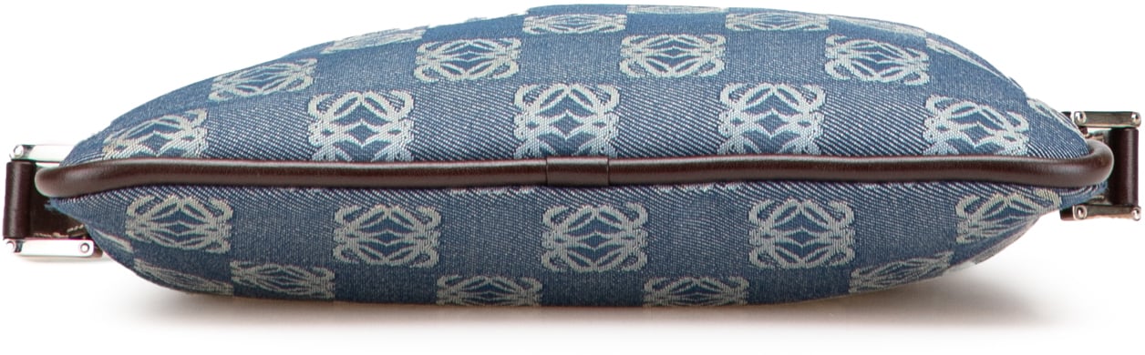 Loewe Anagram Denim Crossbody Blauw