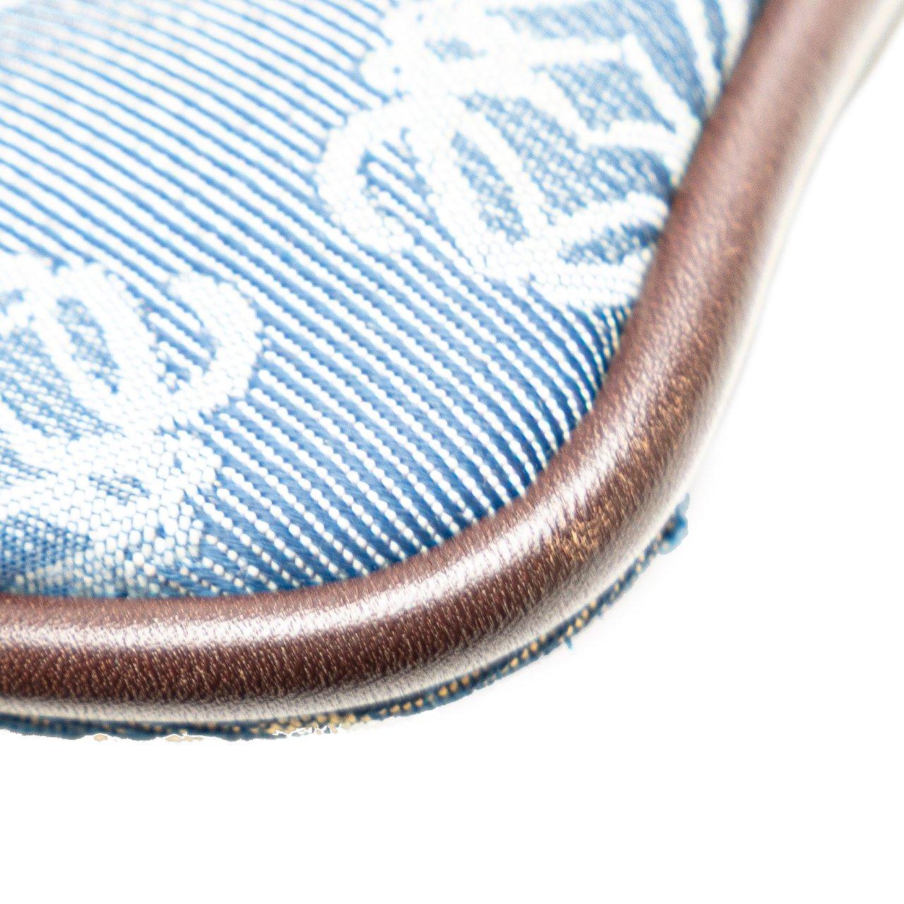 Loewe Anagram Denim Crossbody Blauw