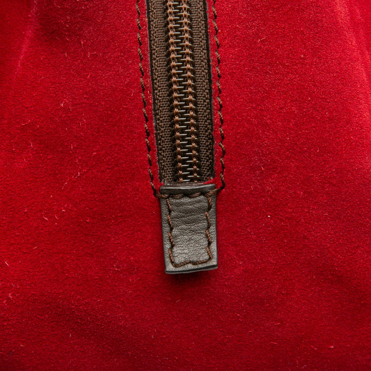 Loewe Anagram Suede Shoulder Bag Rood