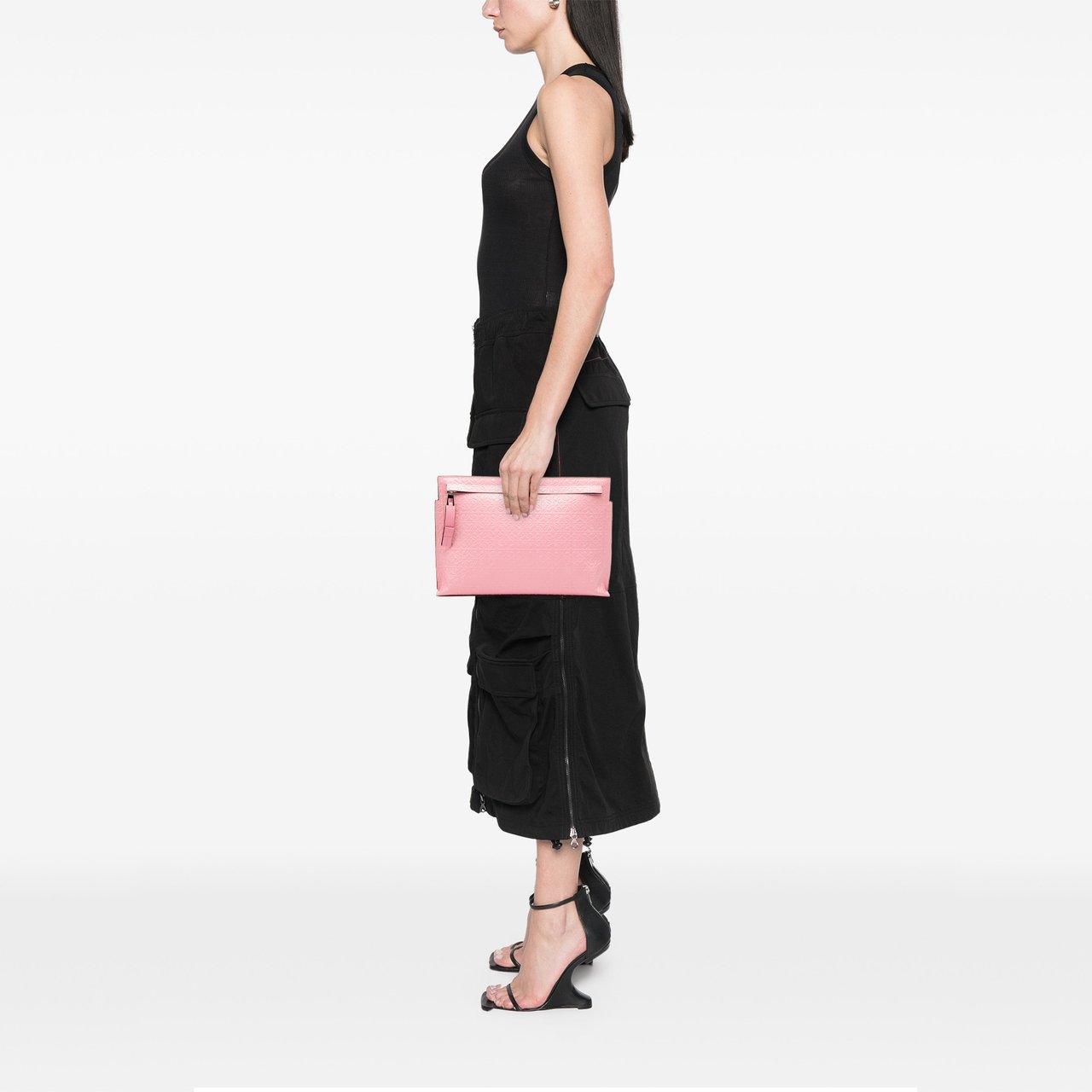 Loewe Embossed Leather Anagram Repeat T Clutch Roze