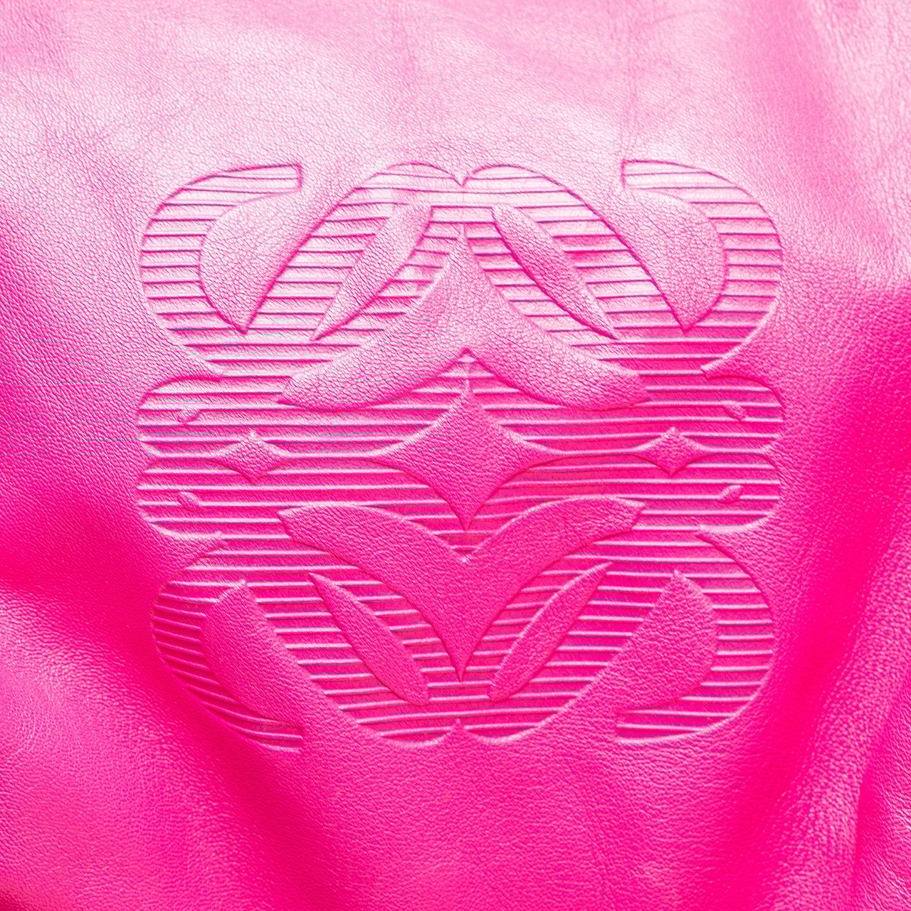 Loewe Nappa Aire Roze