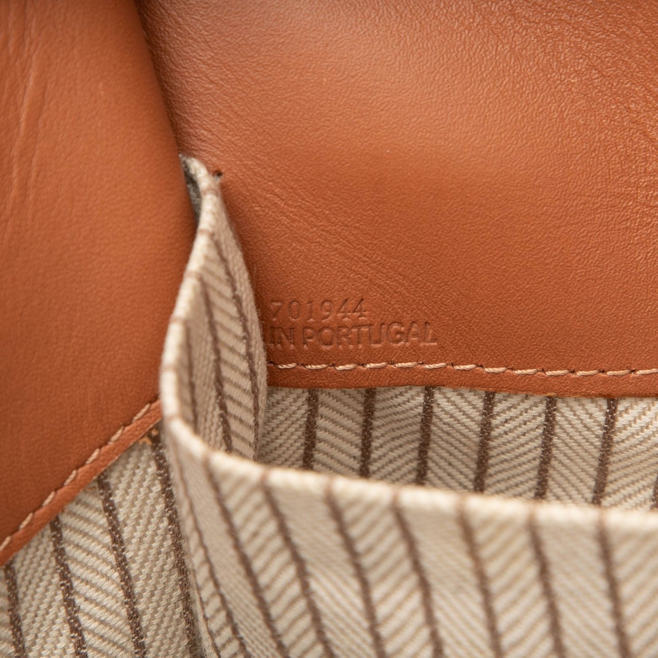 Loewe Small Canvas Cushion Tote Bruin