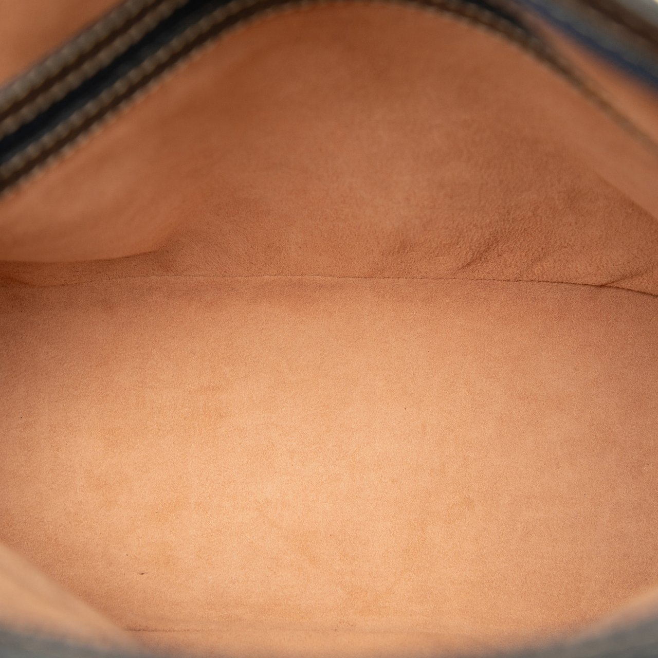 Loewe Leather Shoulder Bag Zwart