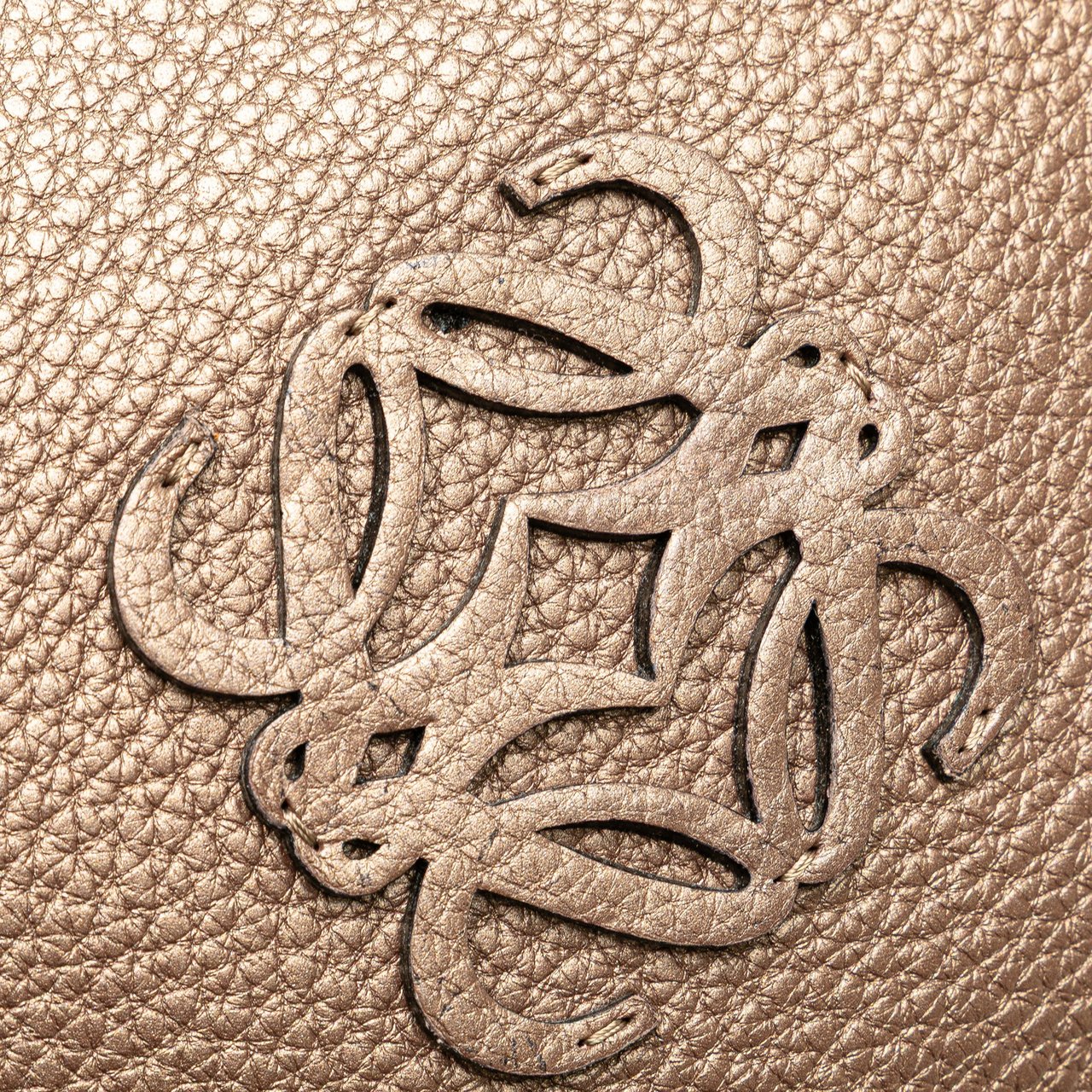 Loewe Anagram Leather Fusta Tote Bruin