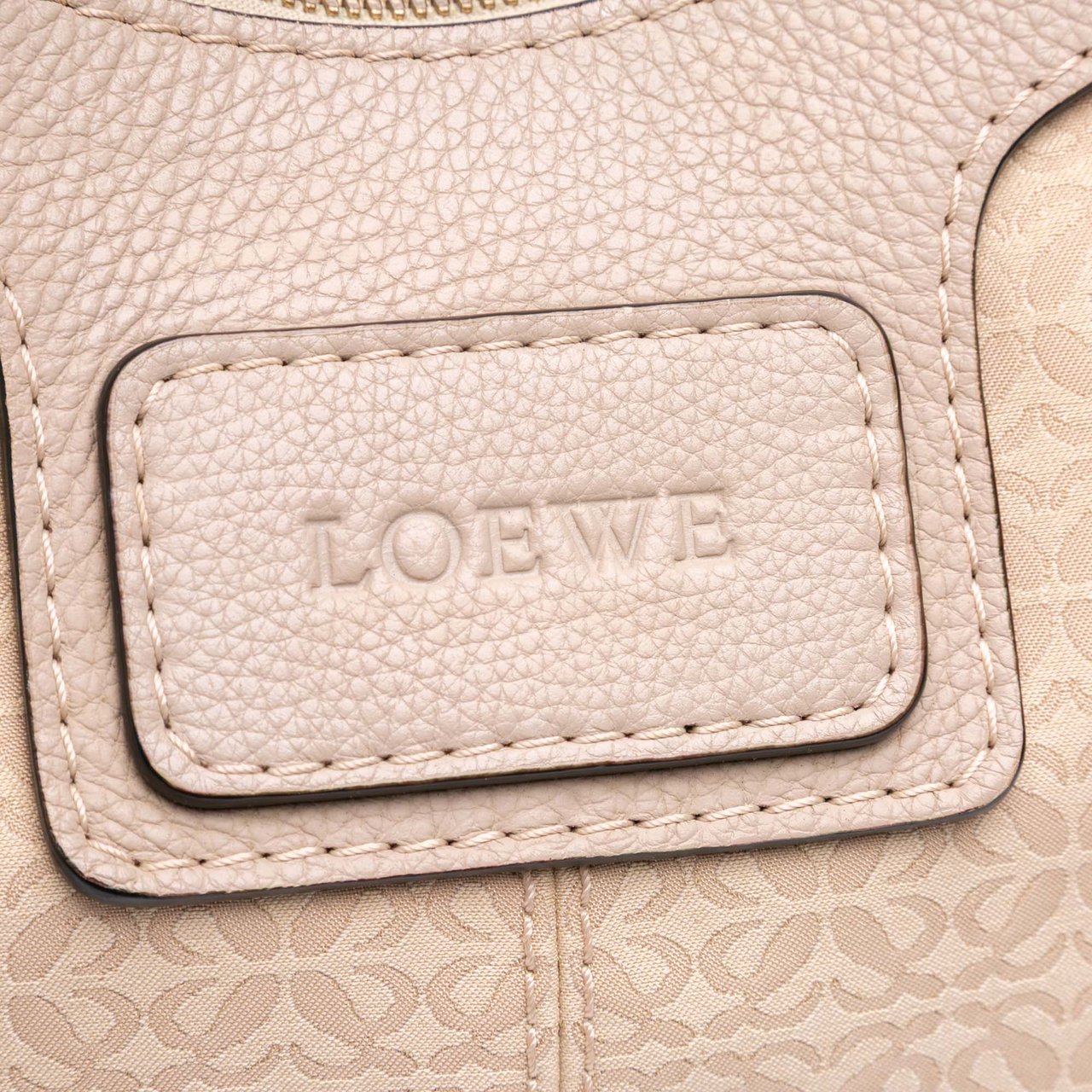 Loewe Anagram Canvas New Road Hobo Bruin