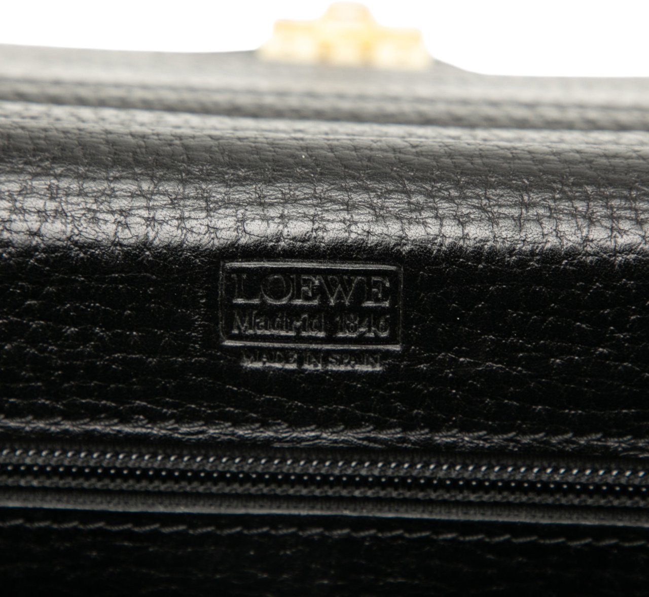 Loewe Leather Anagram Business Bag Zwart
