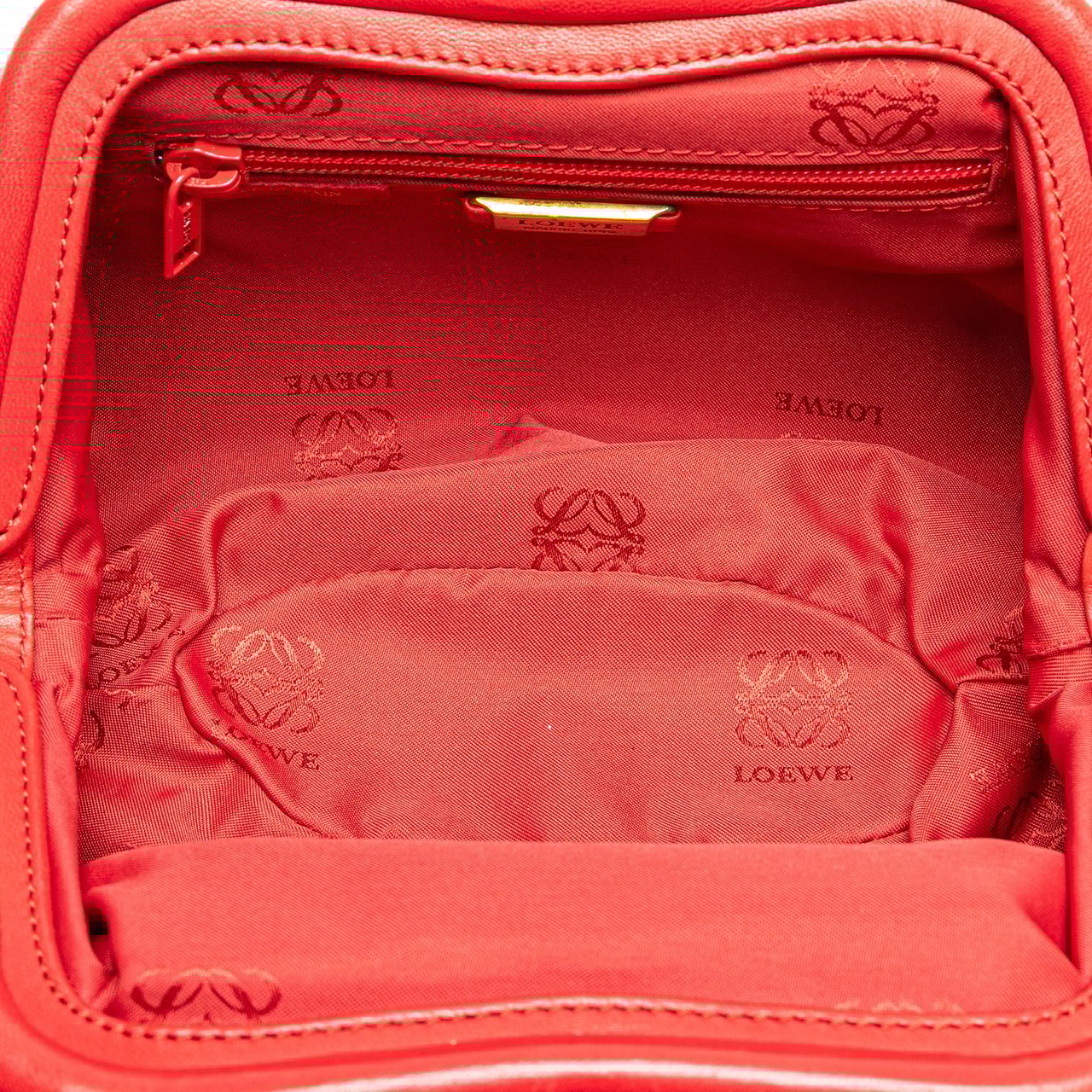 Loewe Leather Anagram Frame Handbag Rood