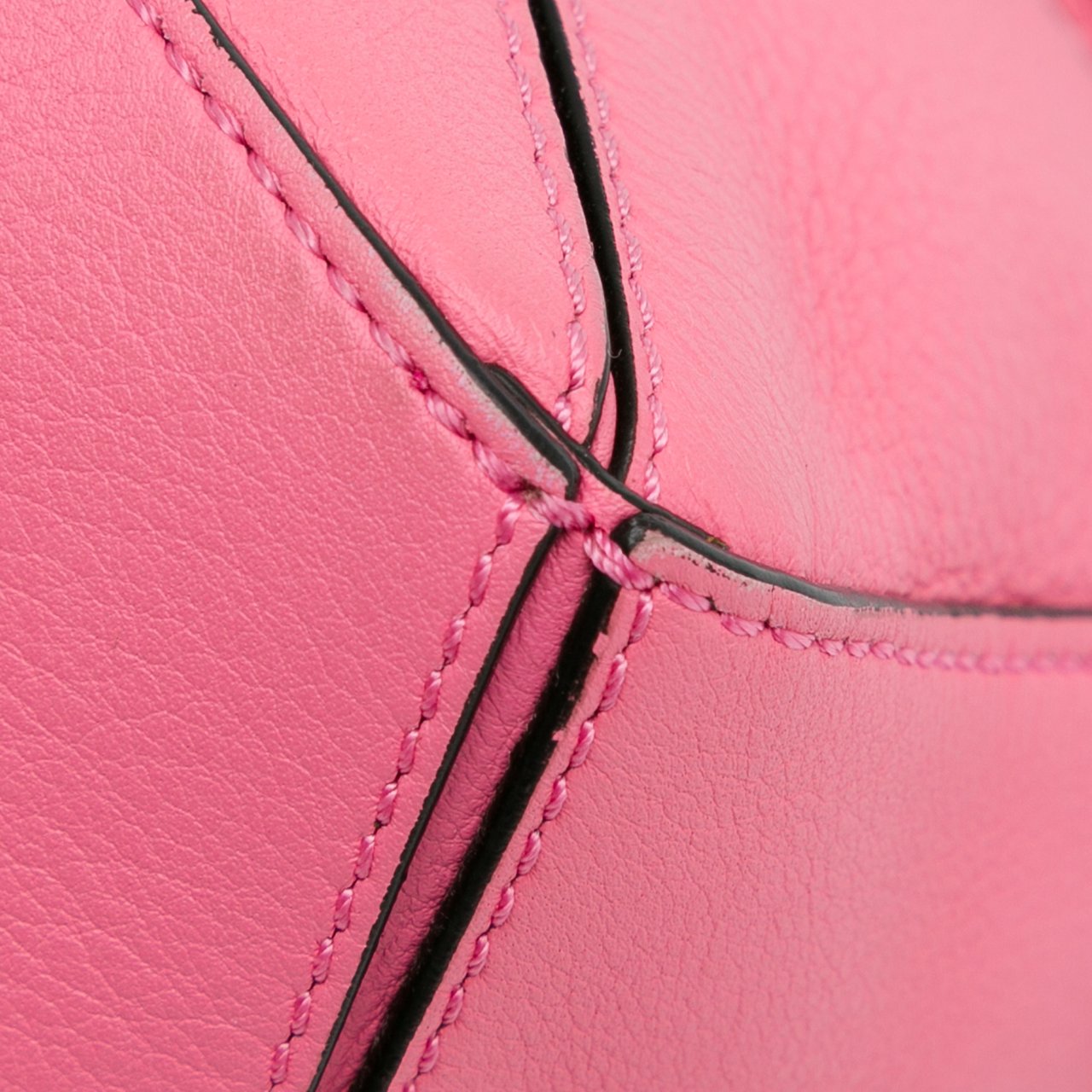 Loewe Mini Calfskin Puzzle Satchel Roze