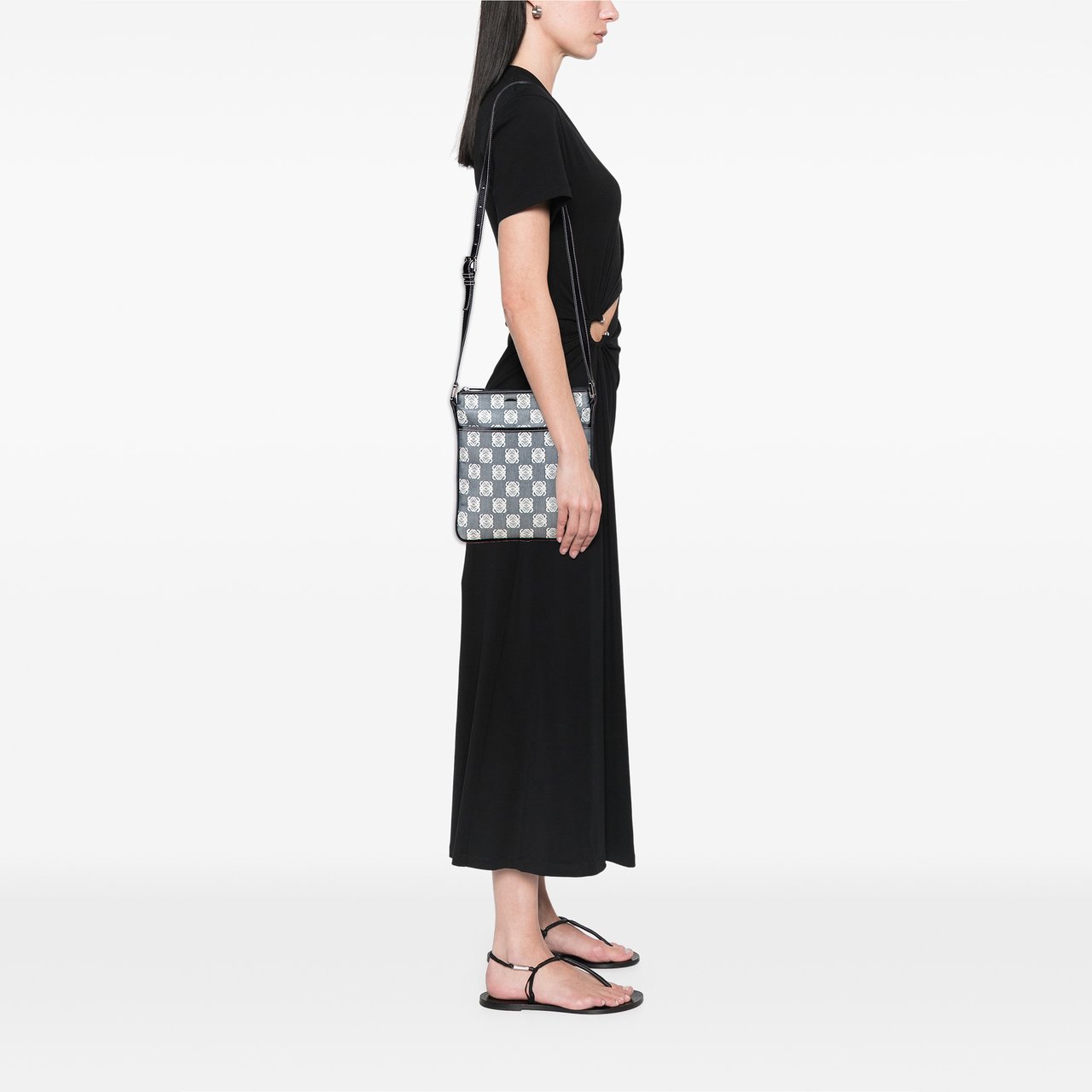 Loewe Anagram Canvas Crossbody Grijs