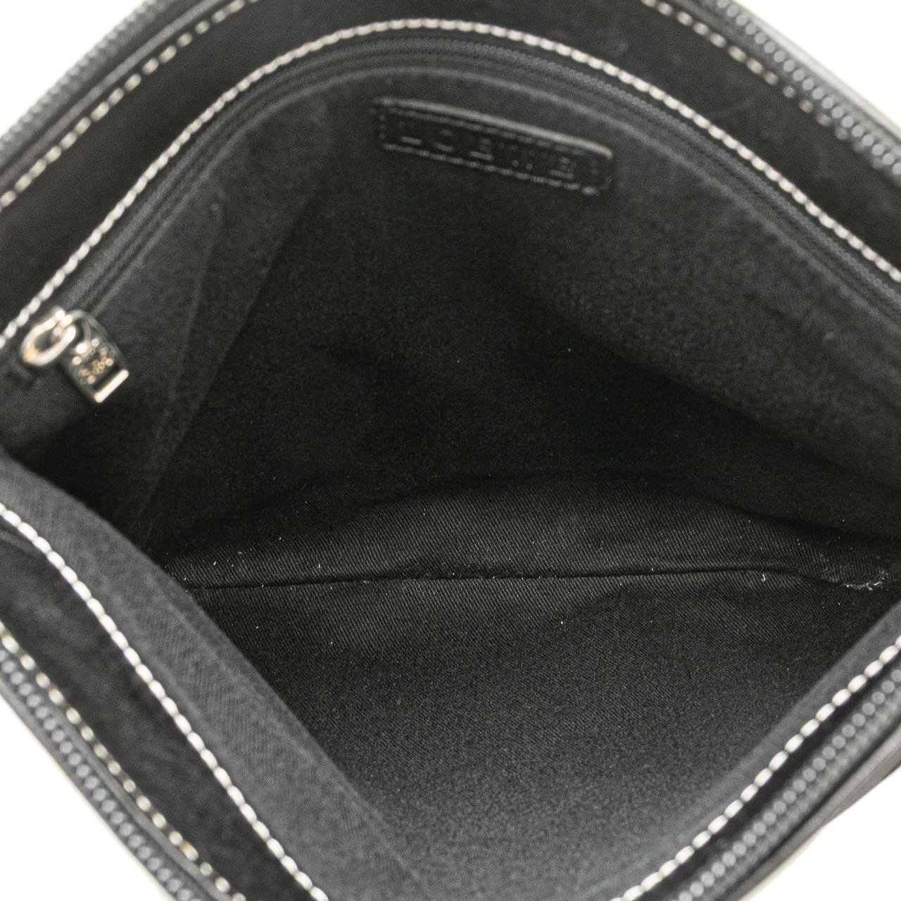 Loewe Anagram Canvas Crossbody Grijs