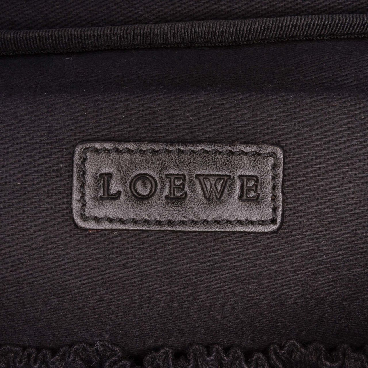 Loewe Anagram Canvas Vanity Case Zwart
