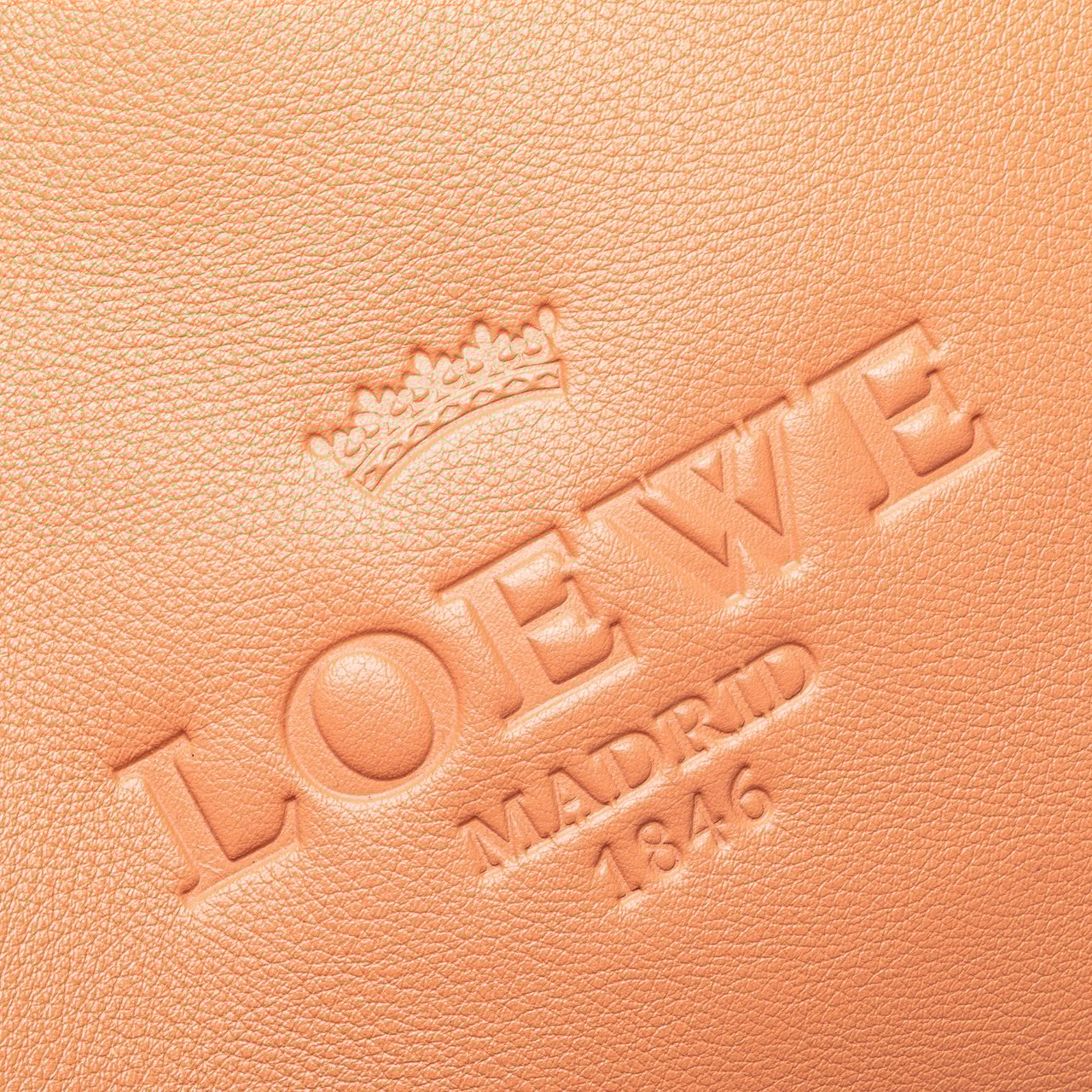 Loewe Leather Heritage Tote Roze