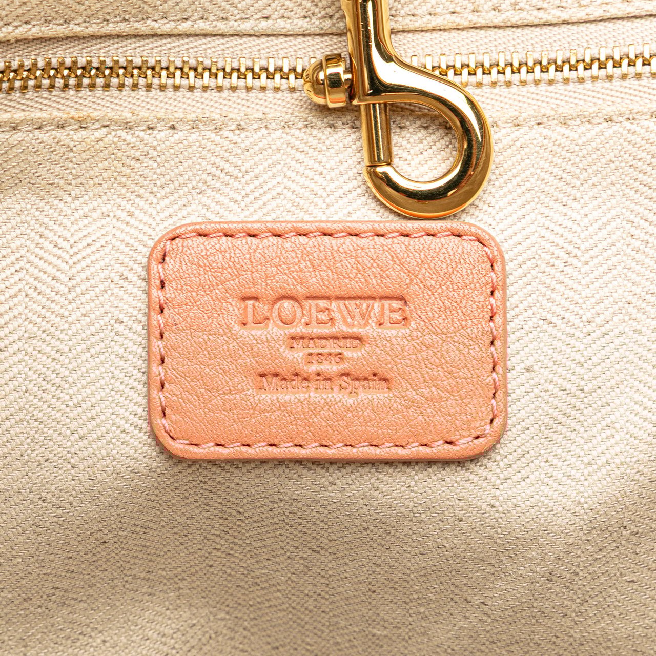 Loewe Leather Heritage Tote Roze