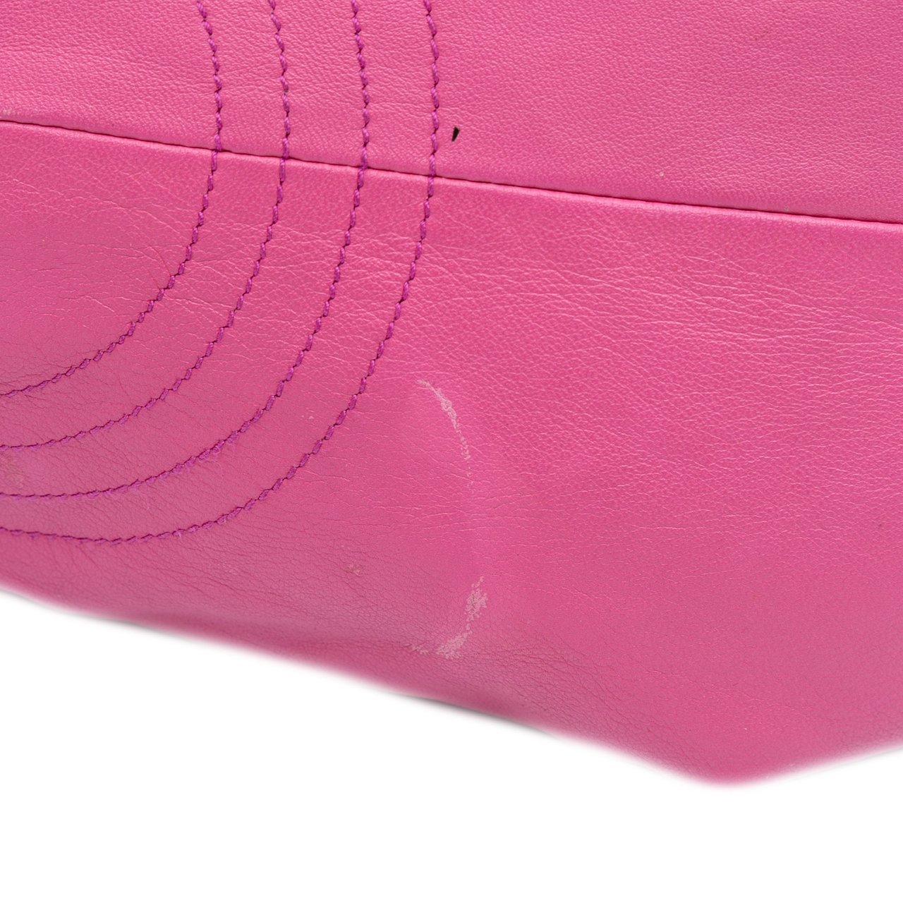 Loewe Nappa Aire Roze
