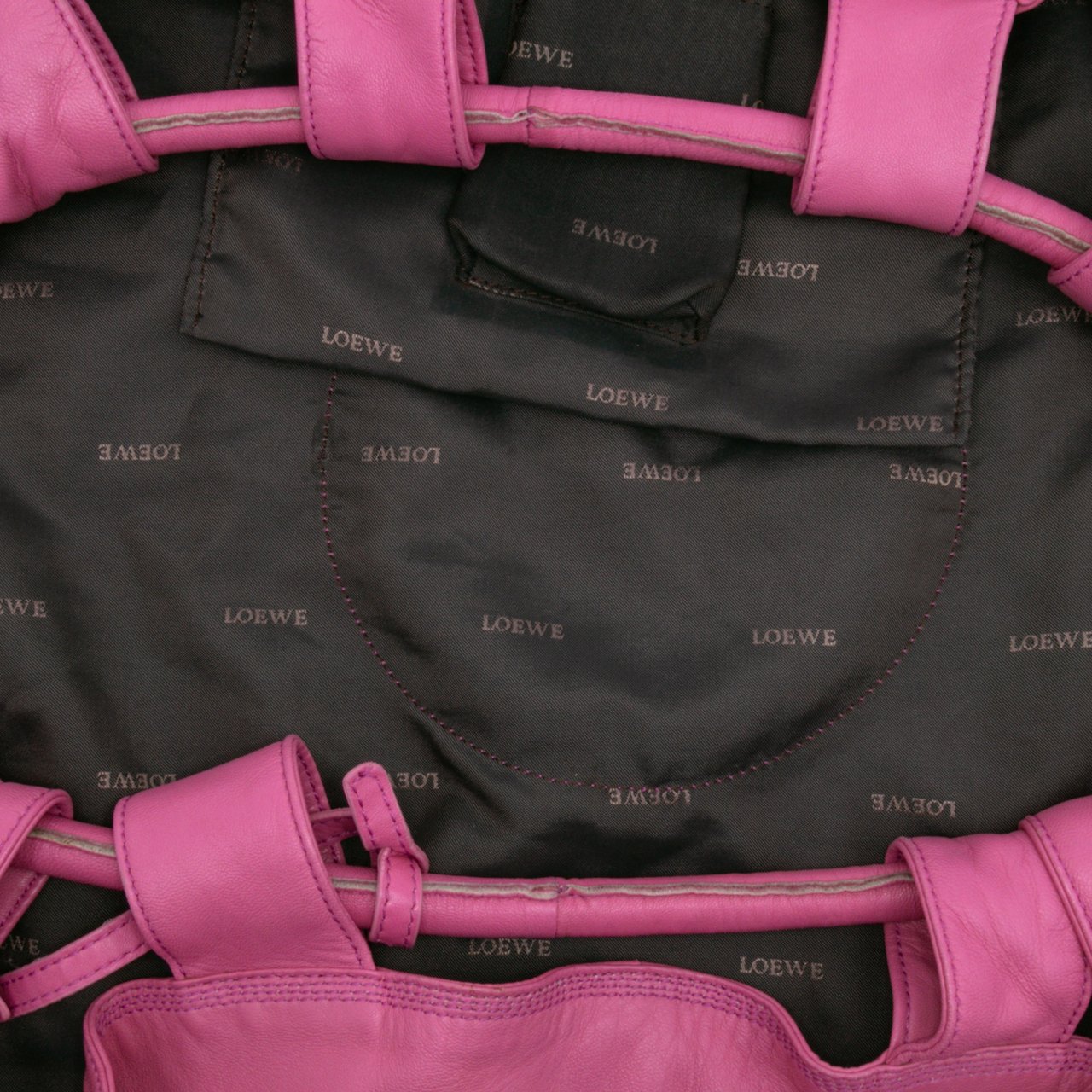 Loewe Nappa Aire Roze