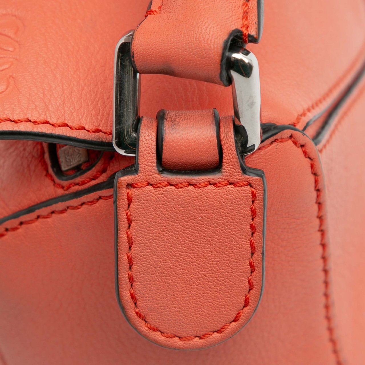 Loewe Mini Calfskin Puzzle Satchel Oranje