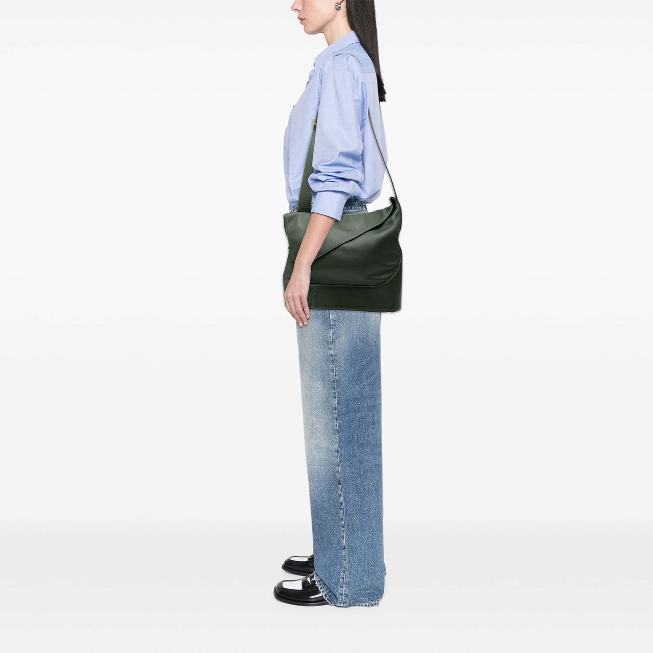 Loewe Leather Anton Crossbody Groen