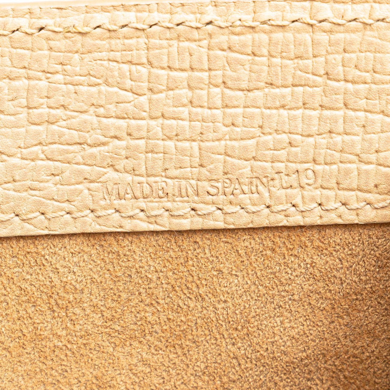 Loewe Leather Tote Bruin