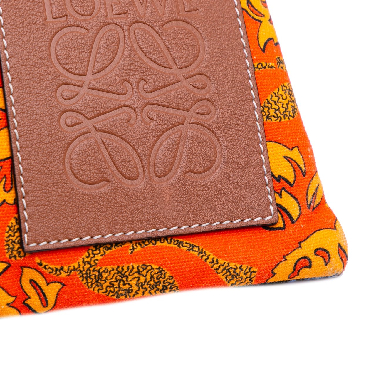 Loewe Paulas Ibiza Canvas Angel Drawstring Crossbody Oranje