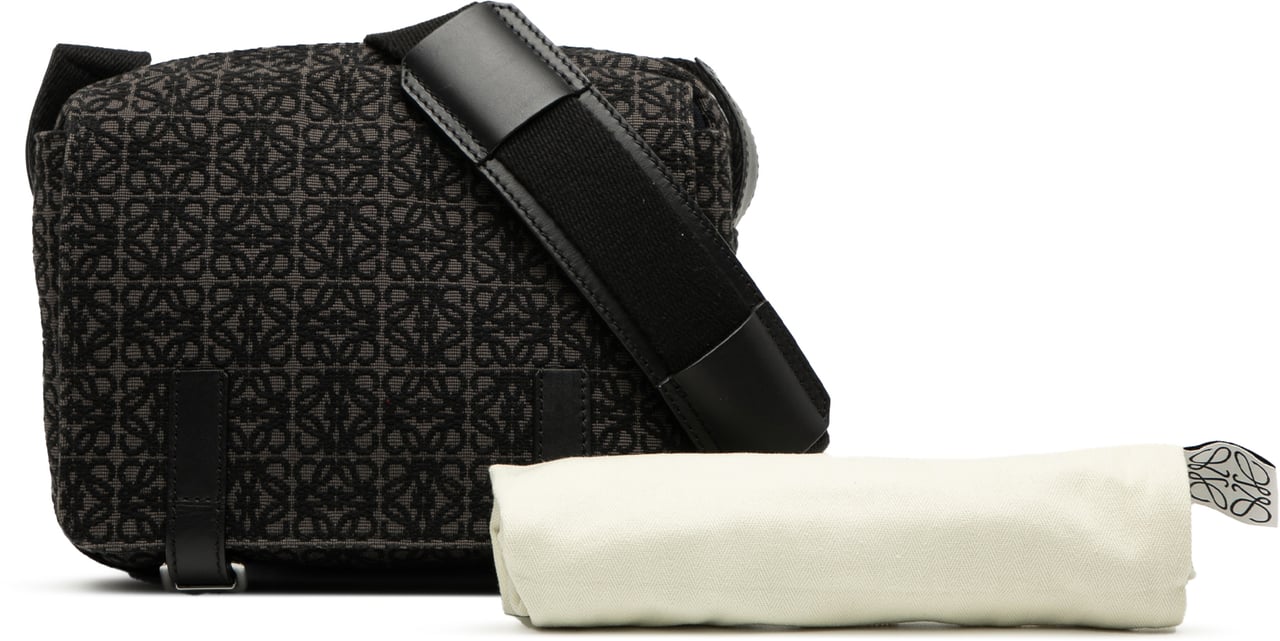 Loewe XS Anagram Canvas Military Messenger Bag Zwart